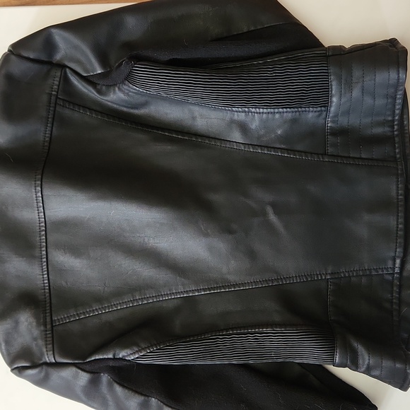 Faux leather jacket - Picture 3 of 3